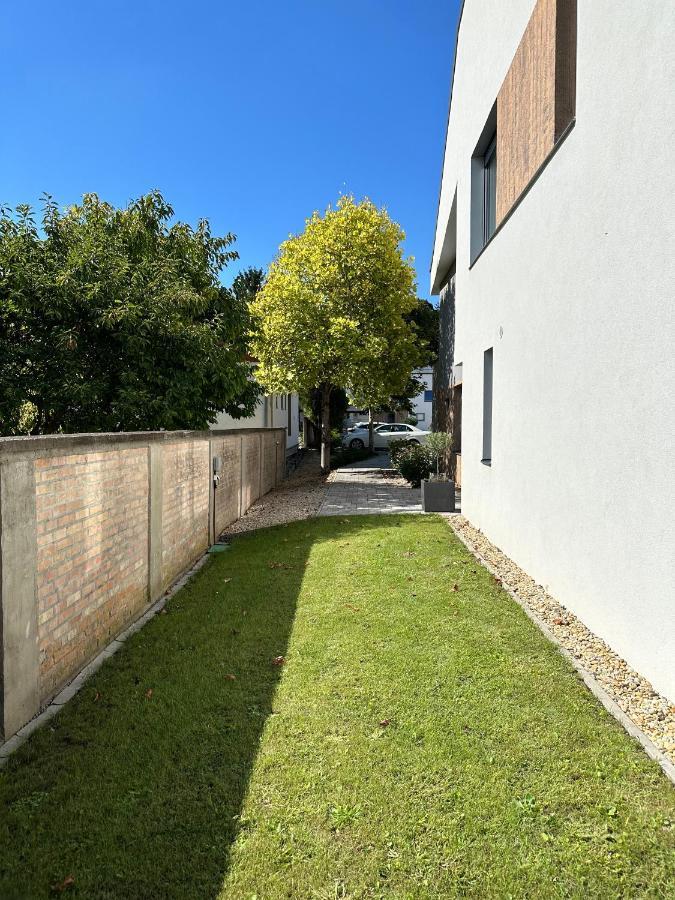 Linden Apartman 104 - Adults Only Mosonmagyarovar Exterior photo