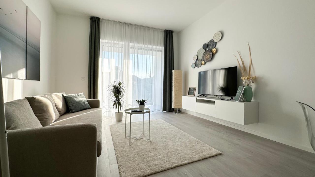 Linden Apartman 104 - Adults Only Mosonmagyarovar Exterior photo