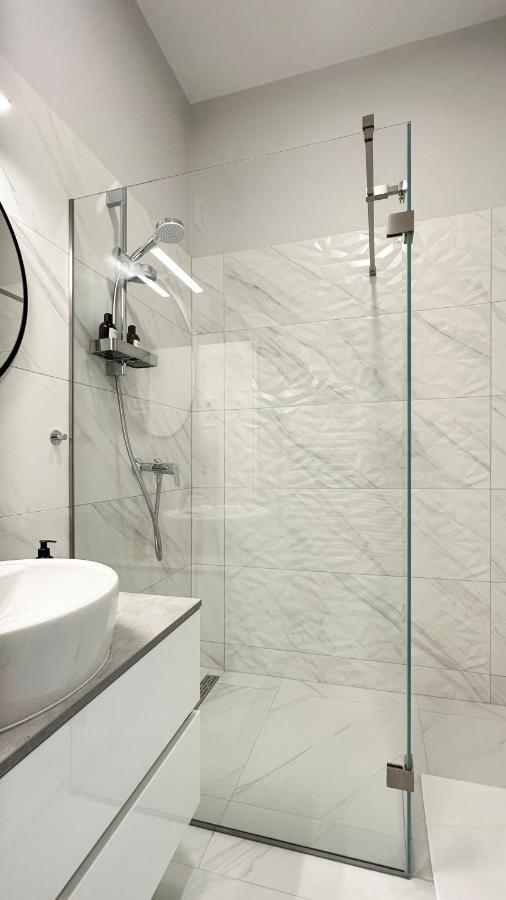 Linden Apartman 104 - Adults Only Mosonmagyarovar Exterior photo